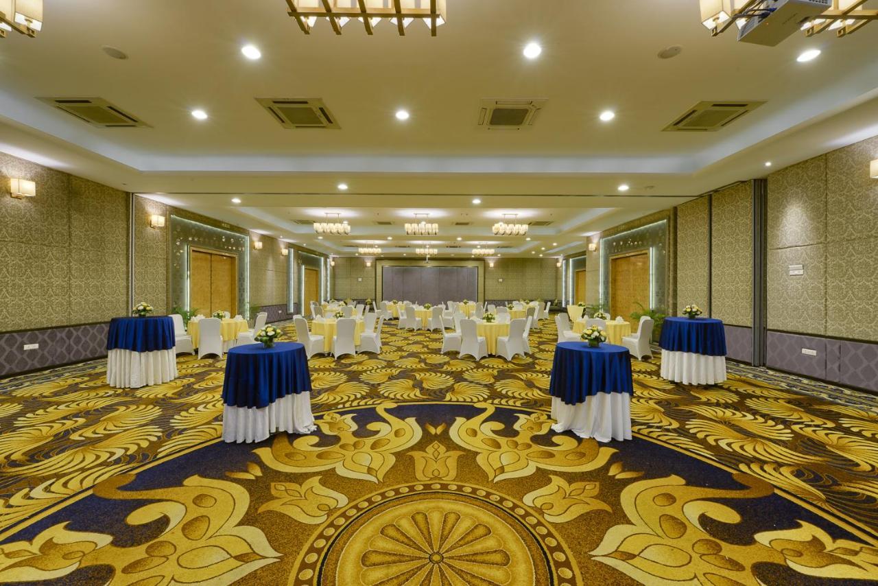 Davanam Sarovar Portico Suites Bengalúr Exteriér fotografie